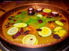 -洱火云南酸菜牛肉火锅(石景山当代商城店)