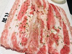 满心尝五花肉-本家韩国烤肉(青岛万象城店)