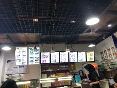 -陇上全荟兰州传统牛肉面(延吉路店)