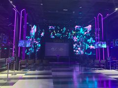 休息区-上海JOYPOLIS环游嘉年华主题乐园