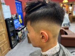 -贝勒爷专业男发