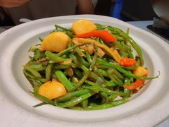 小炒云南刀豆-炆艺乳鸽·煲仔饭大排档(望京来广营店)