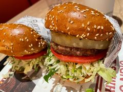 -The Habit Burger Grill 哈比特汉堡(复兴soho店)