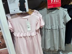 -优衣库(北京枫蓝国际广场店)