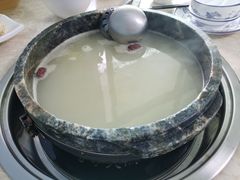 -墨脱石锅椰子鸡•香草鸭•东山羊(大东海店)