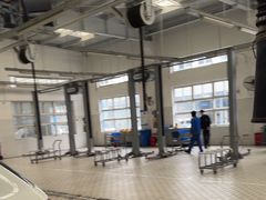 -成都华星西蒙上汽大众4S店(羊西线店)