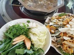 黄精鸡野生菌火锅-山大王菌莊