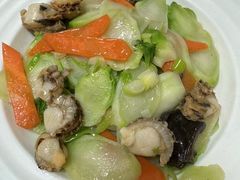 -日丰园海肠水饺·老字号大连海鲜(小平岛总店)