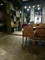 -In Style Hair Salon
