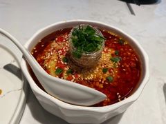 -本来精品川菜(嘉里中心店)