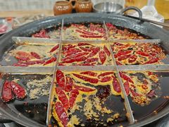 -铜元老码头鳝鱼火锅