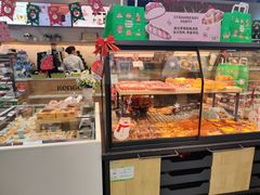 面包甜点陈列柜-KenGee仟吉(吉庆街店)