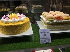 -万利隆·活力烘焙(人民路店)