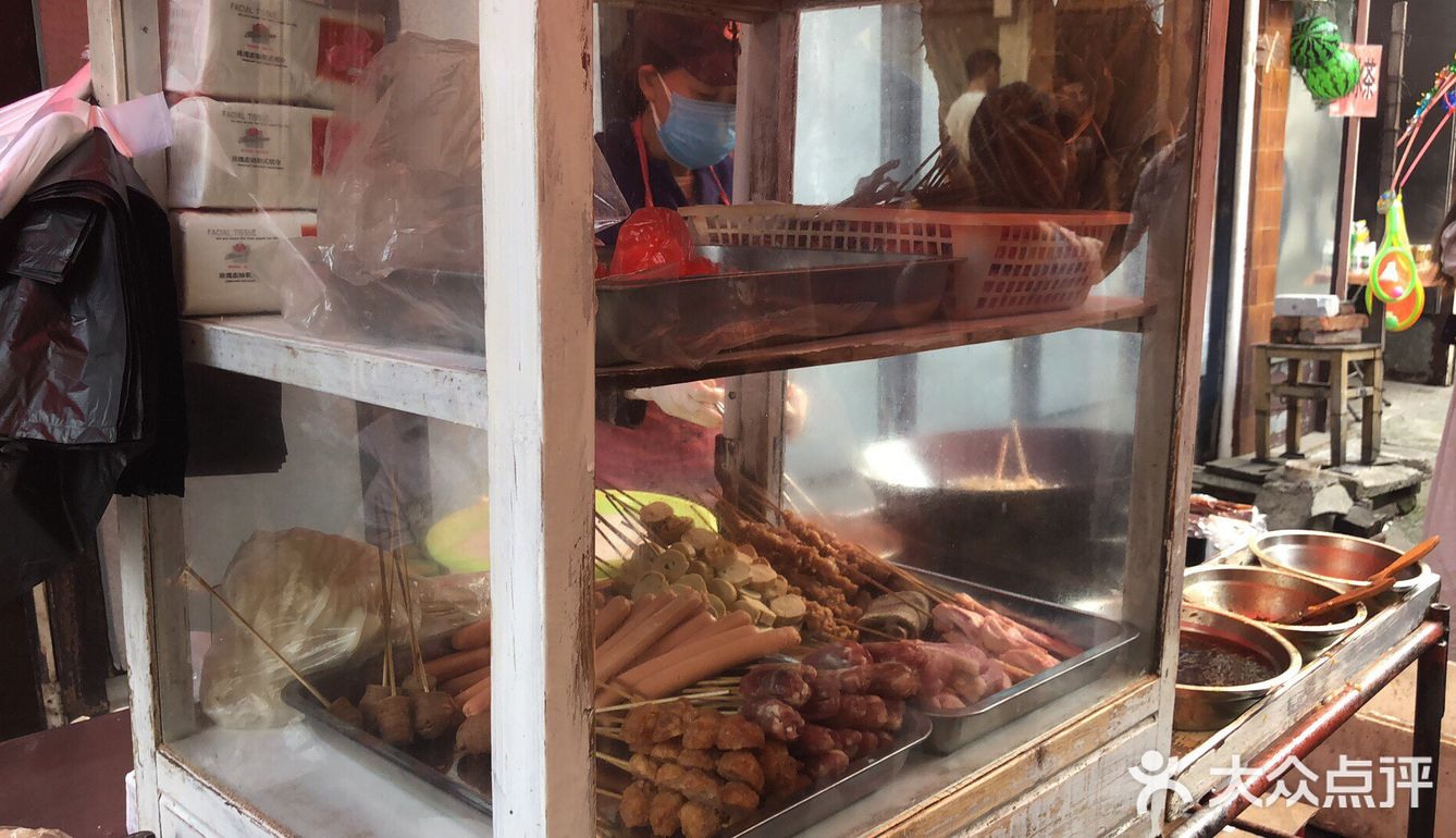 金清最火爆的炸串