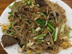 牛肉炒粉干-凡老头米线砂锅(古荡新村西粮站)