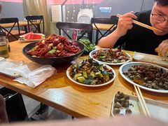-回·龙虾铺·盆盆蟹·烧烤大排档(回龙观店)