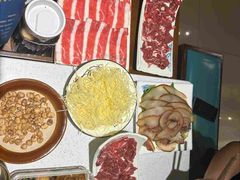 -贵府酸汤牛肉火锅·贵州老字号(飞山街店)