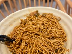 -佬钱湾仔(衣裳街店)