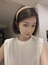 -变画·发型STUDIO