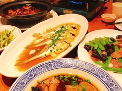 -翠山·映月湖景餐厅(映月湖公园店)