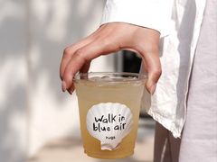 -HUGS coffee(东区店)
