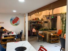 -毛辣果·贵州红酸汤牛肉火锅(西单店)