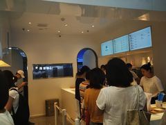 门面-兰熊鲜奶(西直门凯德mall店)