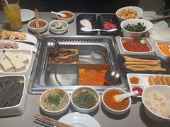-海底捞火锅(宝龙广场夜宵主题店)