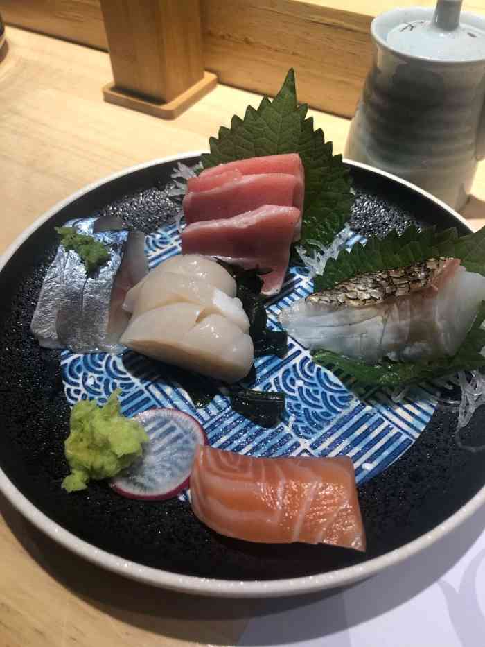 云鹤日本料理·江户前手握寿司(光明广场店)-"终于打卡云鹤,5点来到