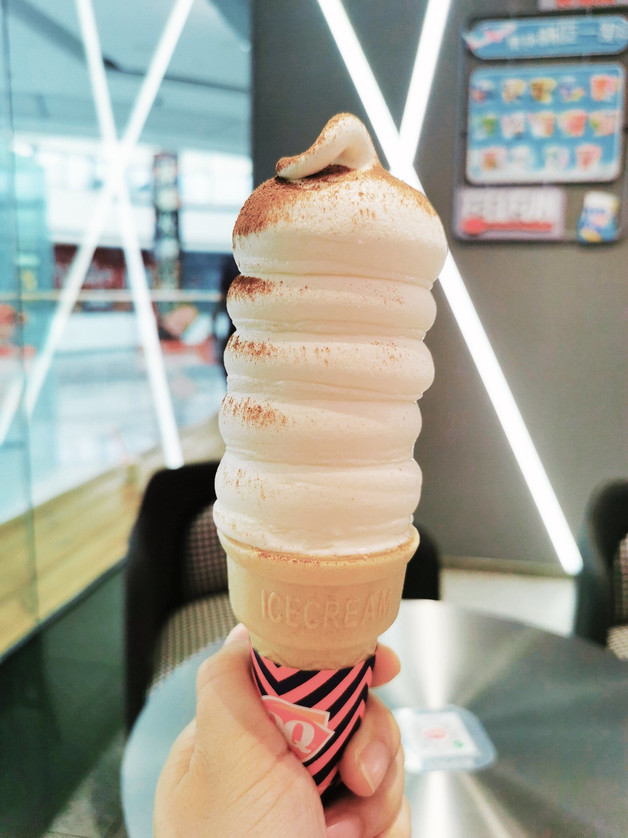 dq这个冰淇淋超大超好吃