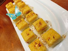 -东口码头·烧鸽子·鱼头泡饼·地方菜(金鹰悦城店)