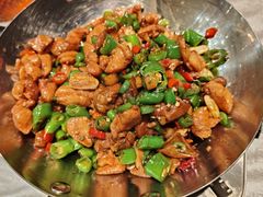 -辛香味烧鱼馆·非遗技艺·排骨红烧肉(光谷医药园店)