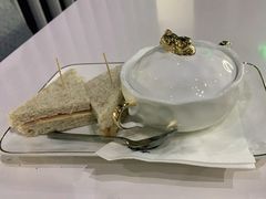 -上德宝骏宝马5S店