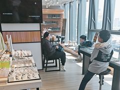 -瑞司视光眼镜·蔡司战略合作眼镜店(新街口店)