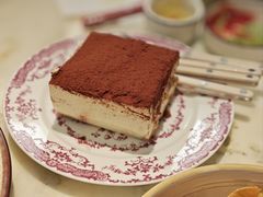 -弗兰克牛排西餐厅 Galla R By Ribone(上海首店)