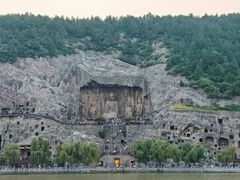 -龙门石窟