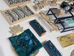 -肆兮眼镜·蔡司·徕卡战略合作店(大坪店)