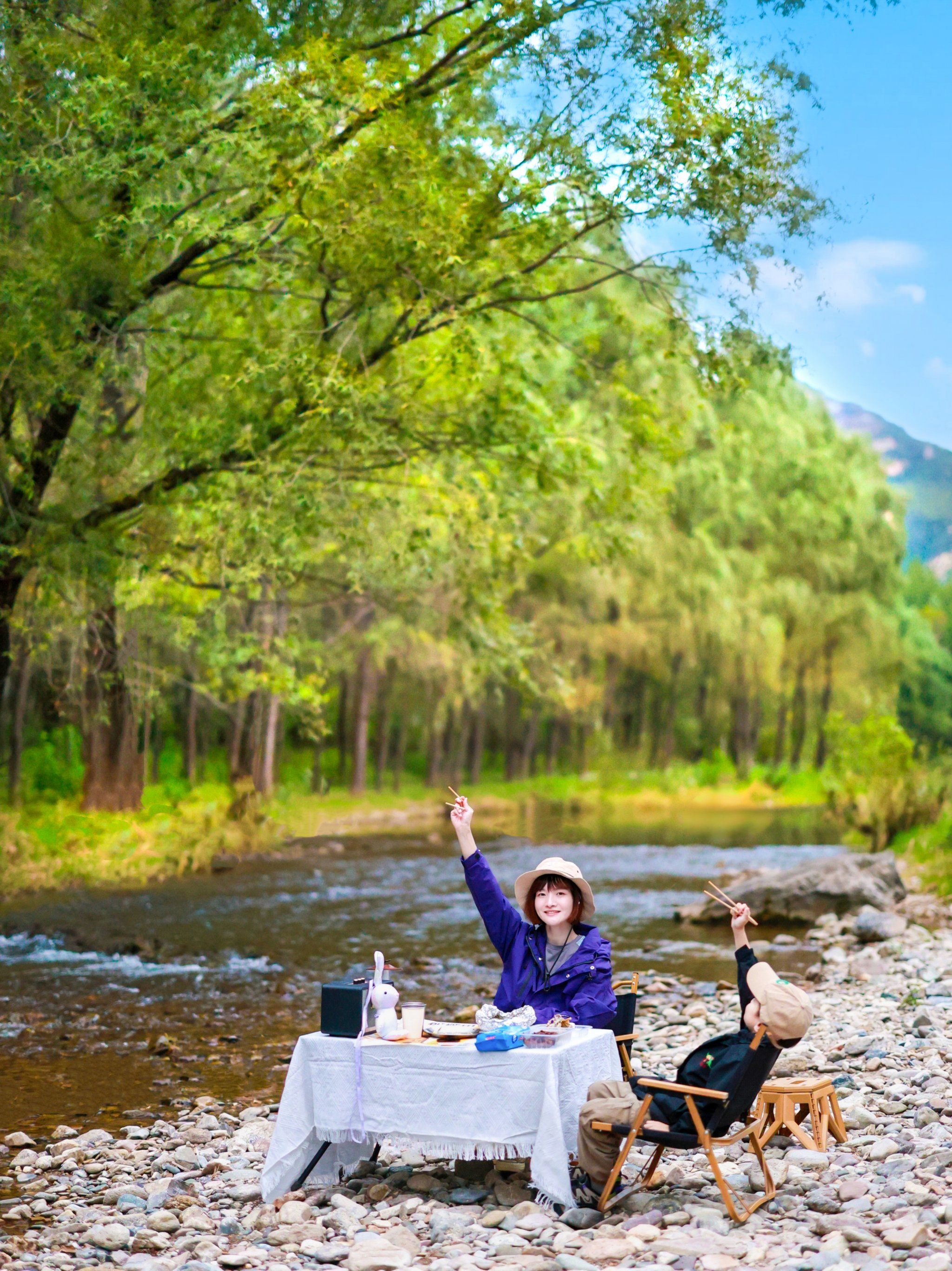 太适合露营啦🏕️
又带呦呦小朋友,去百里山水画廊玩啦~
这里