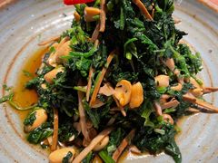 青年拌菜-青年公社烤鸭(宝杨宝龙广场店)