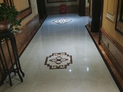 -皇宫大酒店