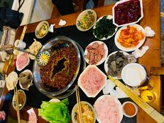 -九尺赵老四鲜鹅肠火锅