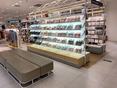 -hotwind热风(悠唐店)