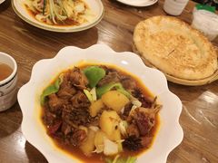 新疆大盘鸡-清真·玛丽亚新疆菜主题餐厅(浙江中路店)