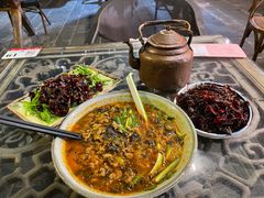 招牌小锅米线-缘生态云南菜·野生菌庭院餐厅(华侨城店)