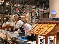 -广州万富希尔顿酒店·感趣自助餐厅·金秋蟹宴生蚝海鲜刺身烧烤
