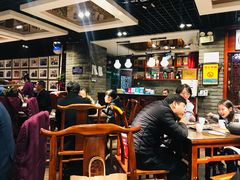 大堂-老兰家传统烧烤炒菜泡馍(小南门店)