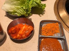 -蚂蚁洞·烤肉大营地(上海静安大悦城店)
