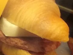 火腿扒蛋可颂拼盘-麦当劳(鼓楼店)