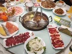 -犇鼎牛潮汕牛肉火锅(新辰里学清路店)