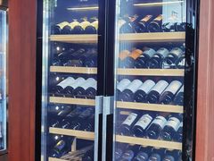 -MONICH牛排融合餐厅(和义大道购物中心店)